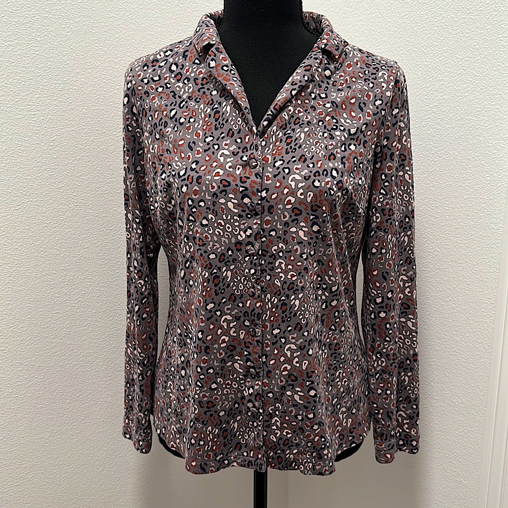Boden button down top